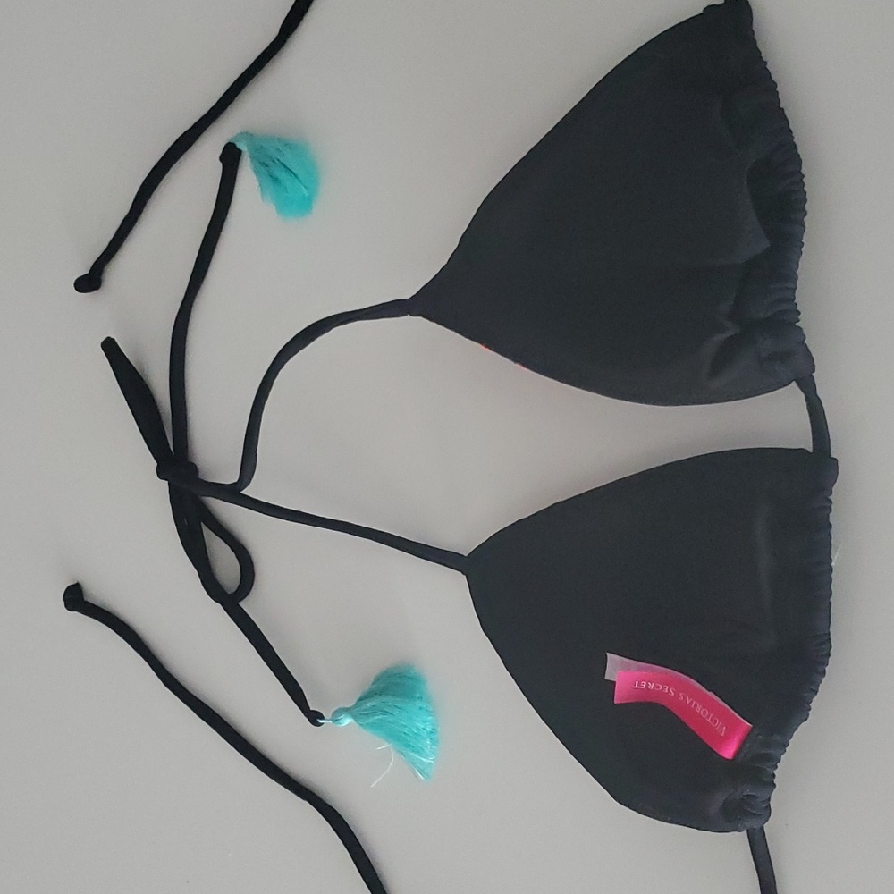 Victoria Secret Embroidered String Bikini - Picture 7 of 12
